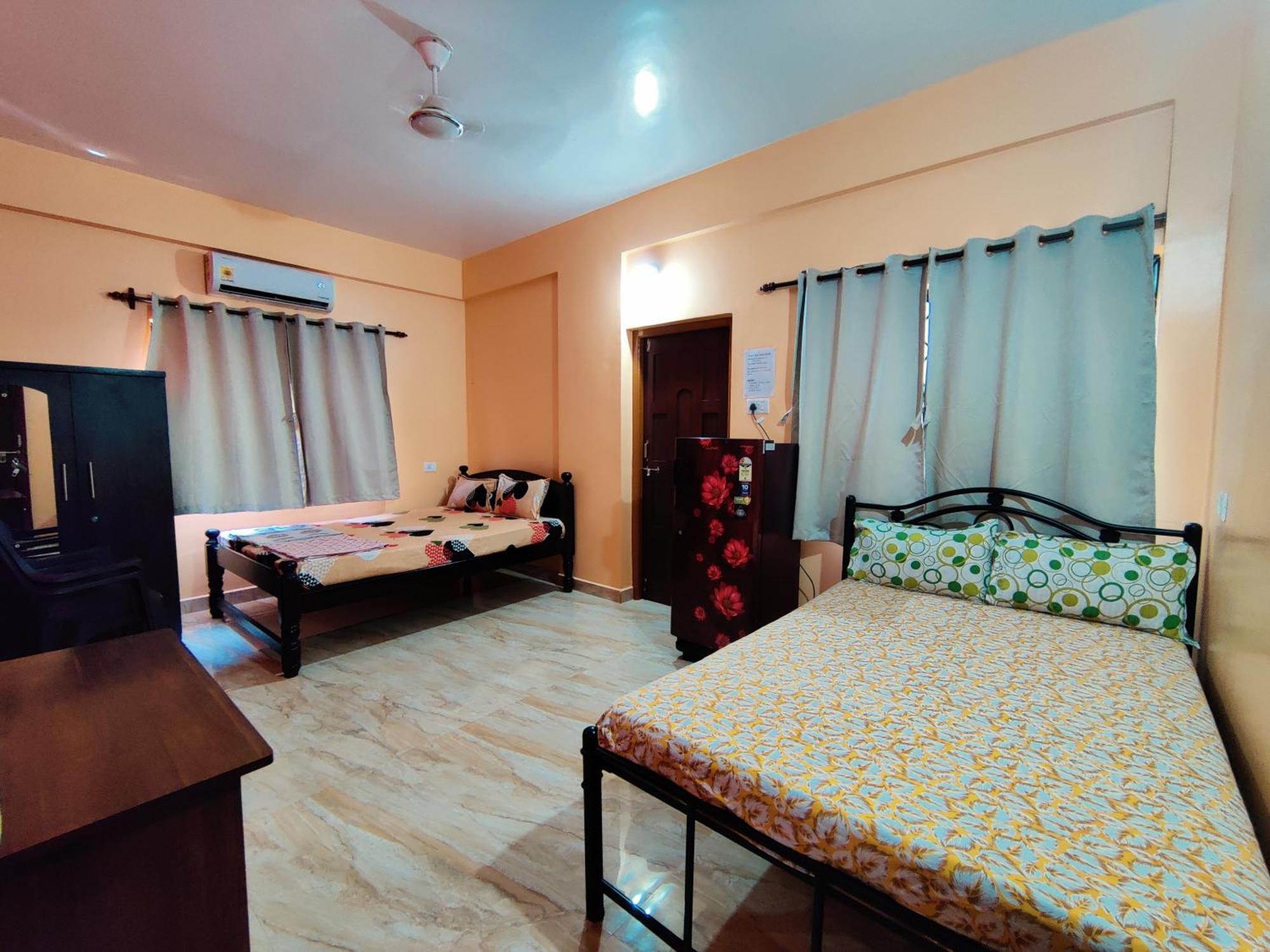Sai Guru Guest House Анжуна Екстер'єр фото