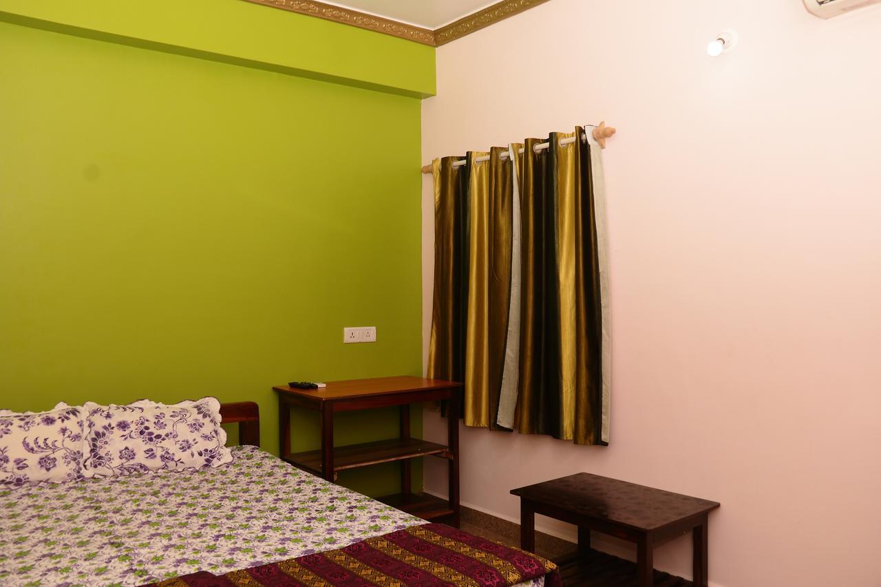 Sai Guru Guest House Анжуна Екстер'єр фото